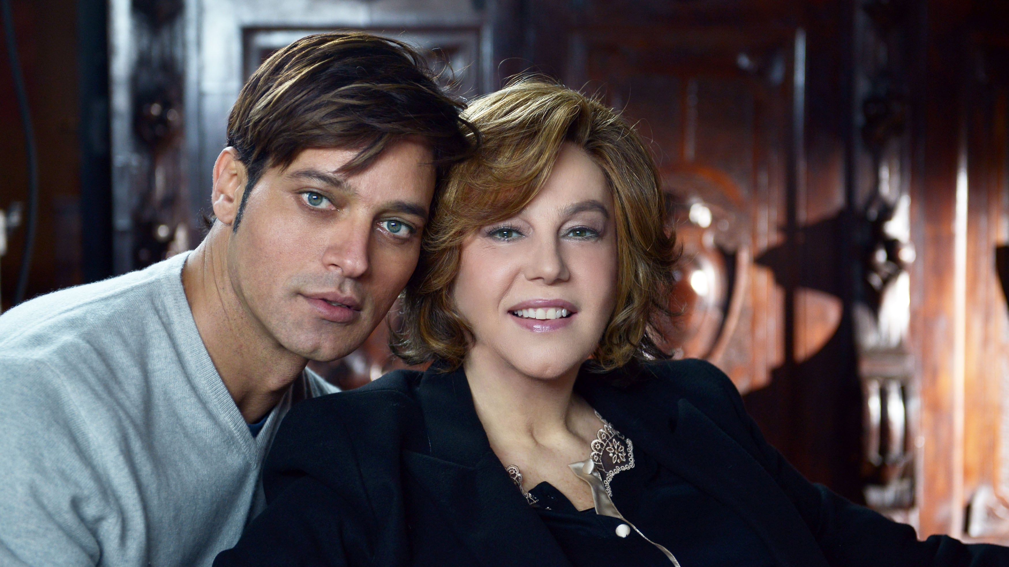 "Mamma di Garko ma seducente e piena di allegria"