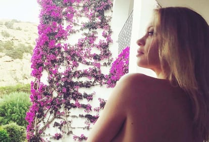 Anna Falchi hot, topless su Instagram 1