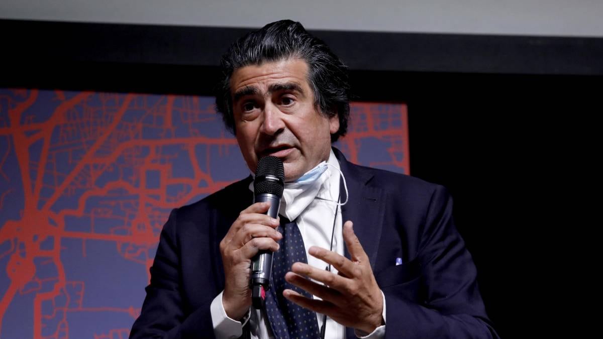 Lirica, l'affondo di Veronesi: "La gente è stanca dei cliché della sinistra"