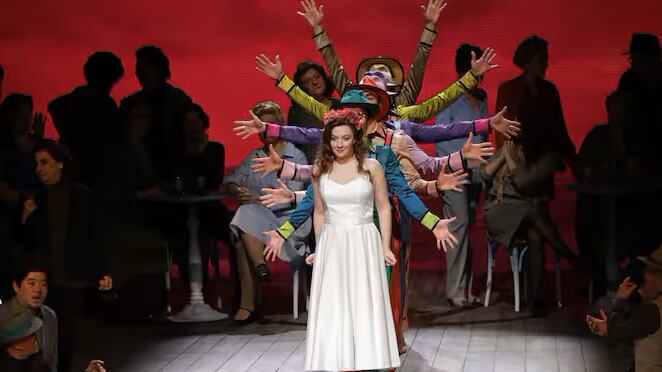 Alla Scala "La rondine" vola basso e non fa primavera