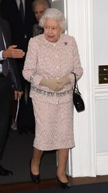 Regina Elisabetta II, le foto della sovrana 9