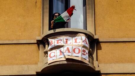 "Bella ciao" vietata al corteo del 25 aprile: polemiche nel bergamasco