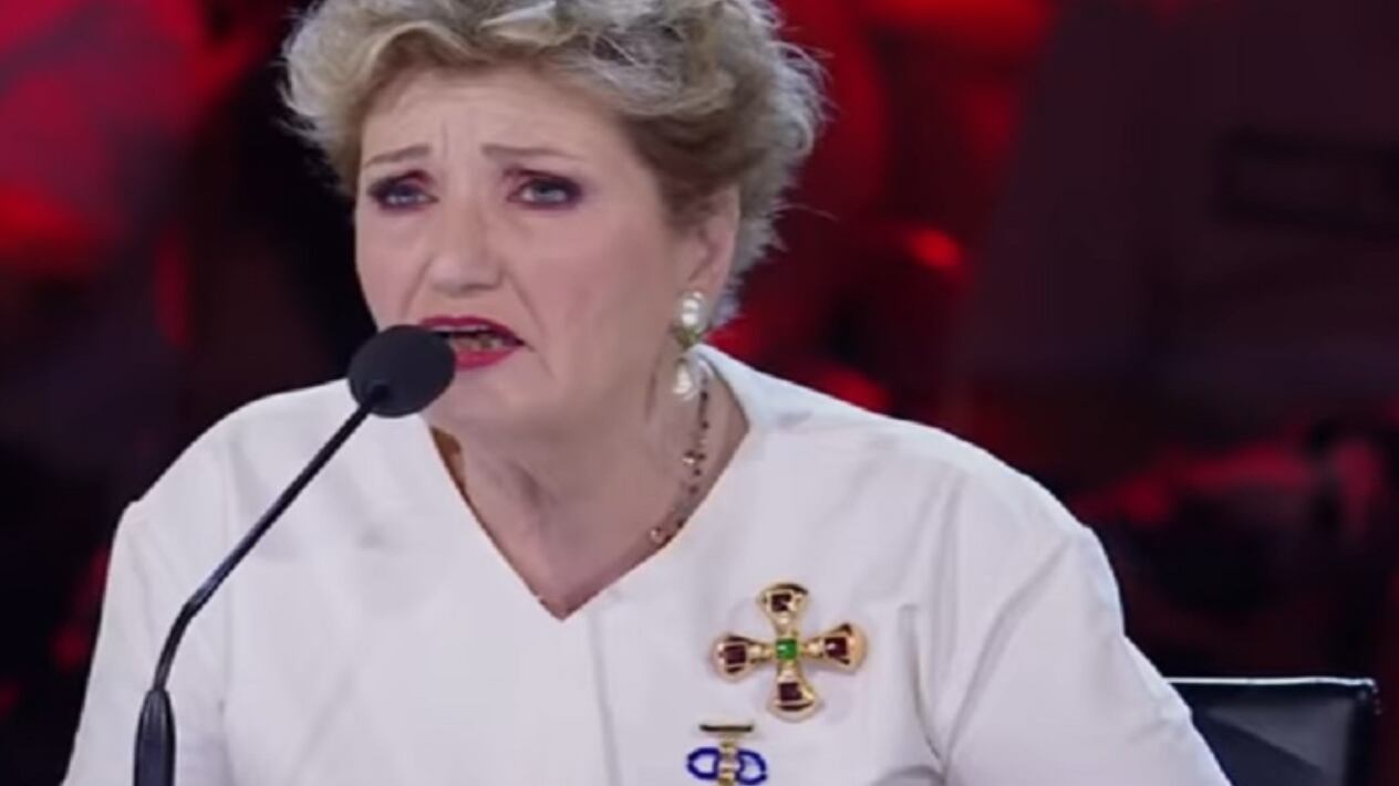 X factor, Mara Maionchi e l'affaire auricolari: "Nessuno mi guida"