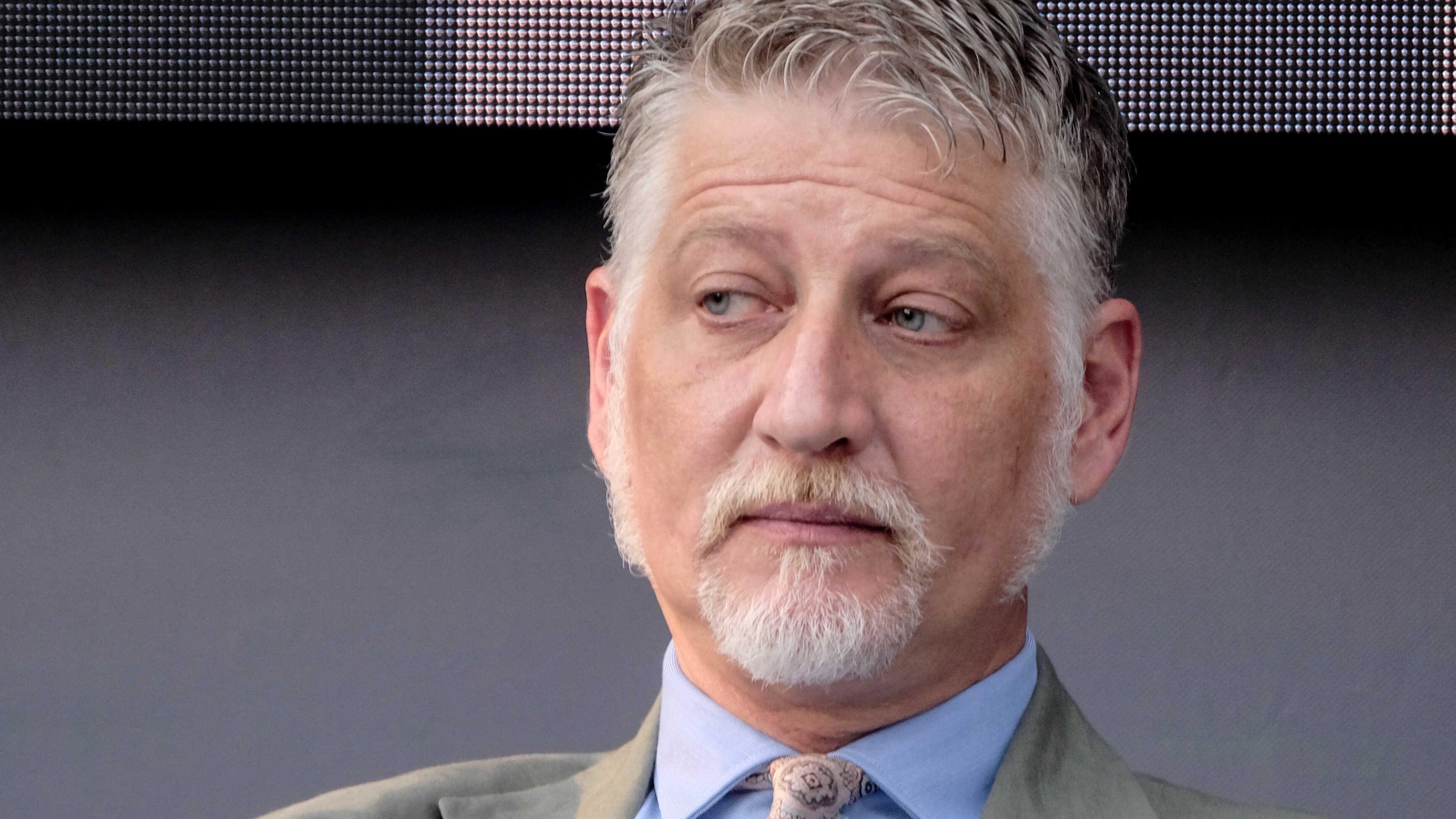 Il ministro Giuli contro Veneziani: "Chi critica il governo è nemichettista"