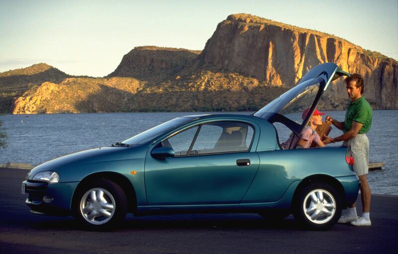Opel Tigra, guarda la gallery 21