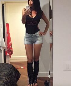 Antonella Mosetti, lato b hot in costume 31