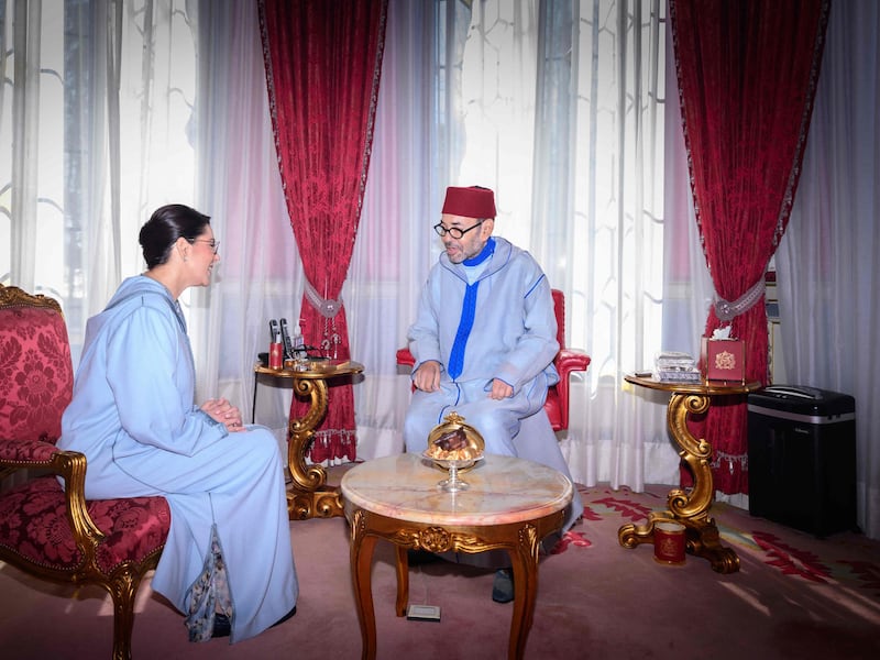Svolta storica in Marocco: chi è Fatima Ezzahra El Mansouri, la prima donna premier del Regno