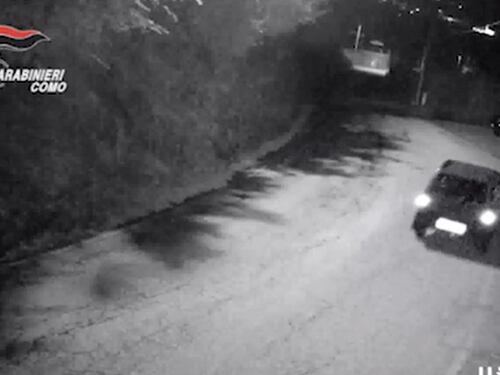 Como, baby gang danneggia 60 auto in una notte: "Ci annoiavamo"