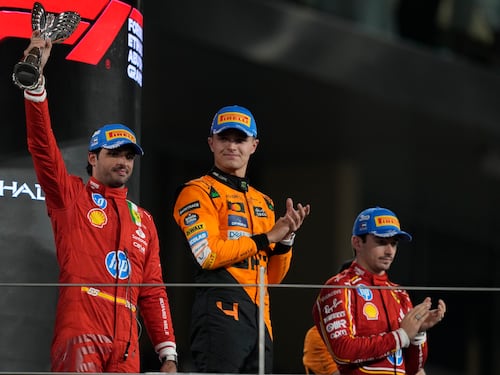 Lord Sainz, mandato via più forte di prima. Max 10 ma non in educazione