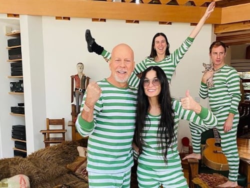 Demi Moore e Bruce Willis organizzano un pigiama party in quarantena