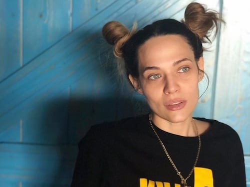 Laura Chiatti preoccupa i fan: "La magrezza sta divorando la tua bellezza"
