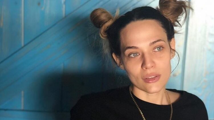 Laura Chiatti preoccupa i fan: "La magrezza sta divorando la tua bellezza"