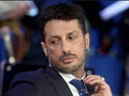 Corona la spara grossa: "Salvini? Da mettere in galera. Sono a favore degli immigrati"