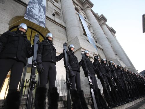 Debutto col botto per Moncler, è volata su Piazza Affari: +44%