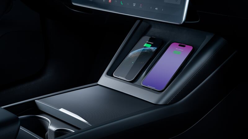 Tesla Model 3 restyling, guarda tutte le foto 10