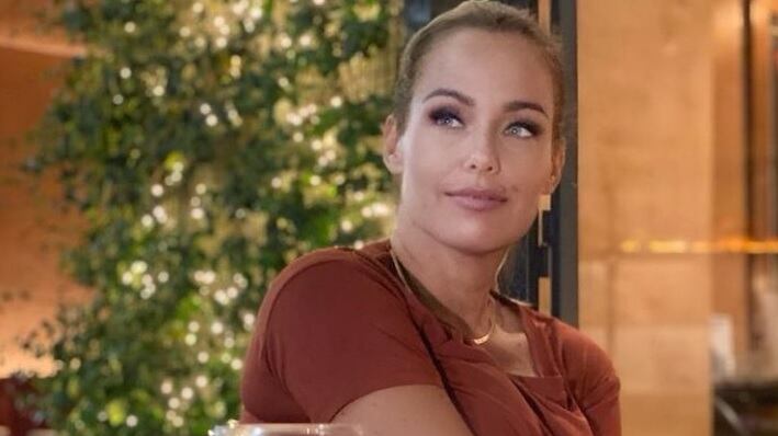 "Il jet privato?" E la Bruganelli zittisce gli haters