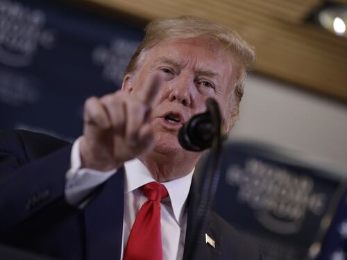 Impeachment, Trump assolto: "Sarò presidente per sempre"