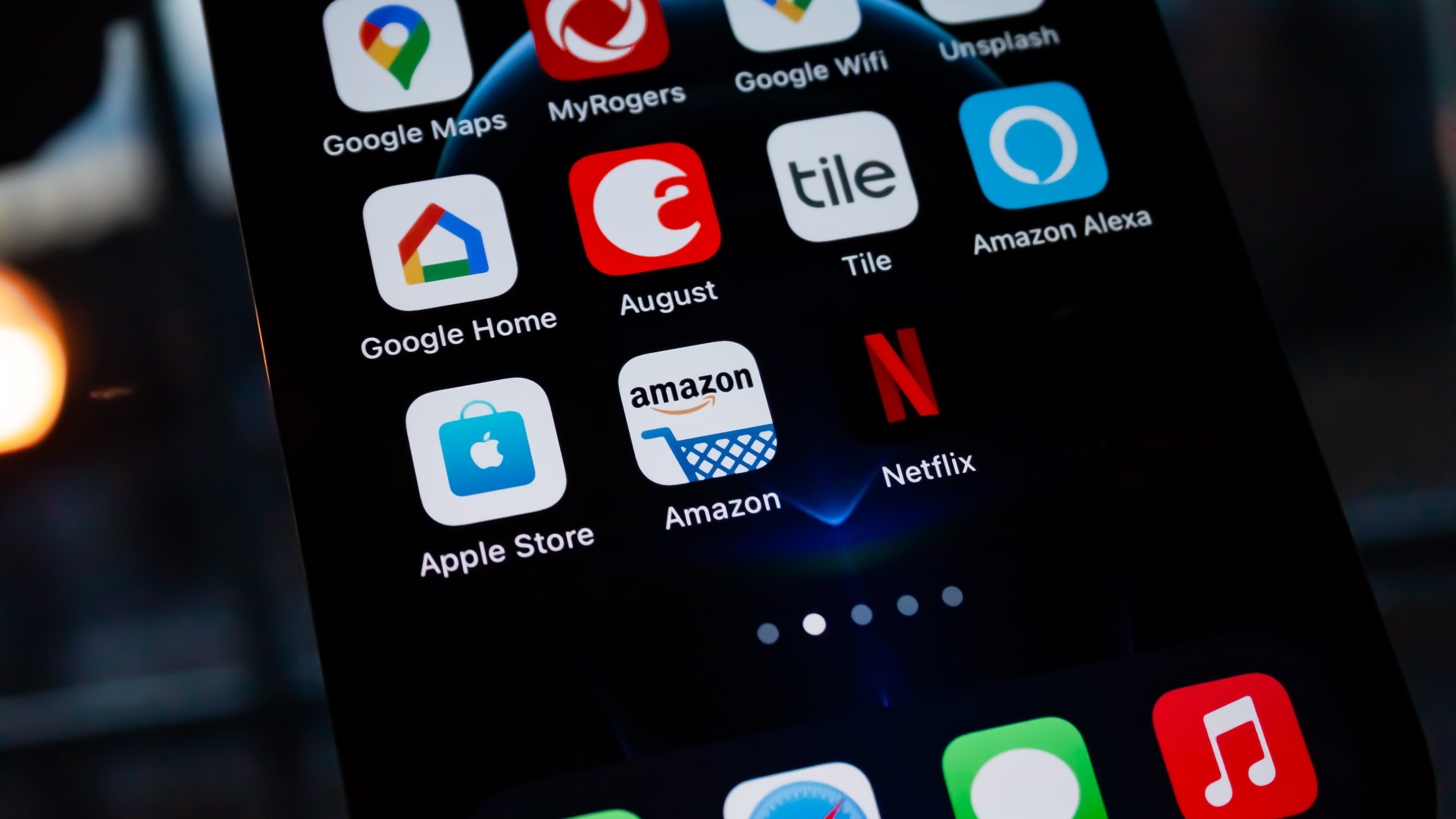 Telefono lento e memoria piena? Ecco le 5 app da controllare (o eliminare)
