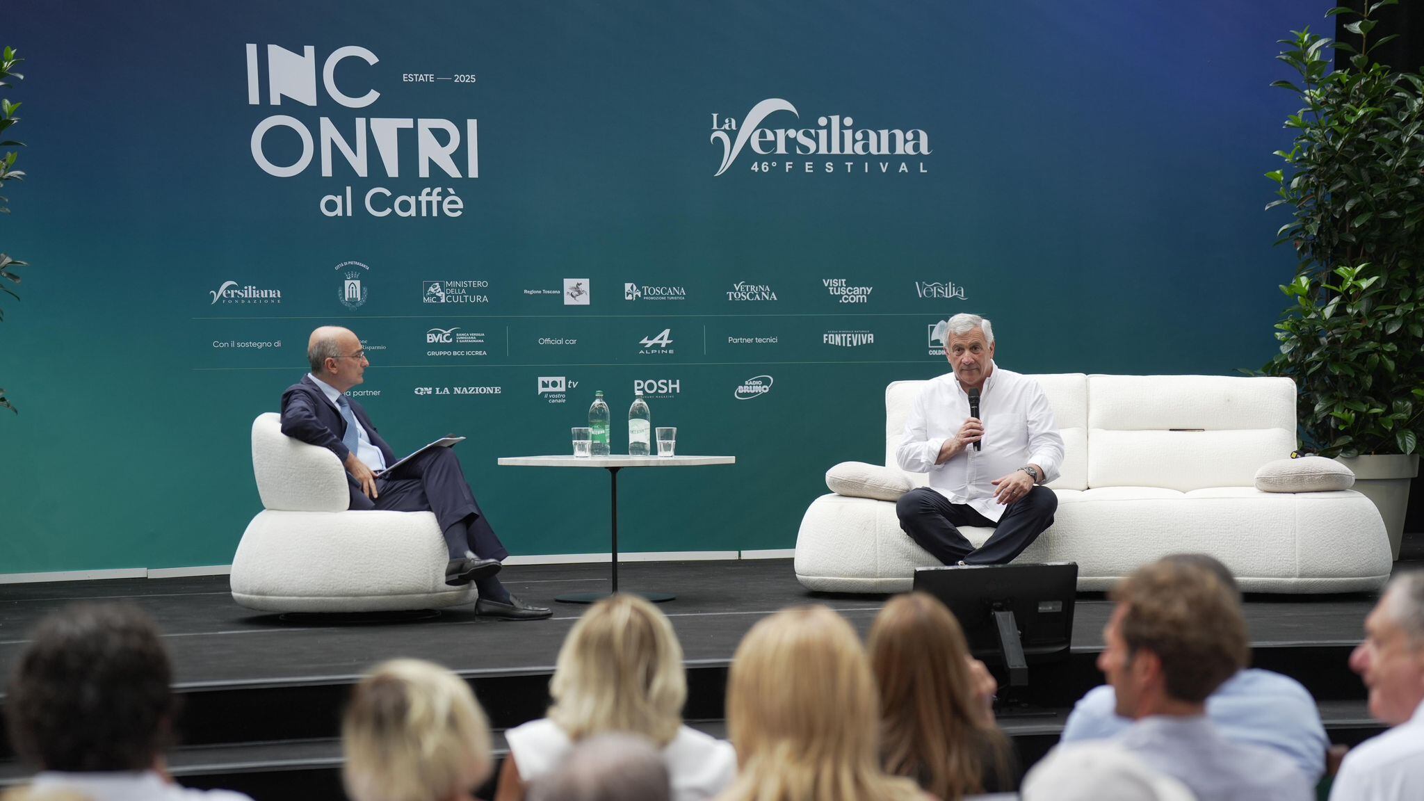 Tajani: "Il Ponte sullo Stretto? Dedicato a Berlusconi"
