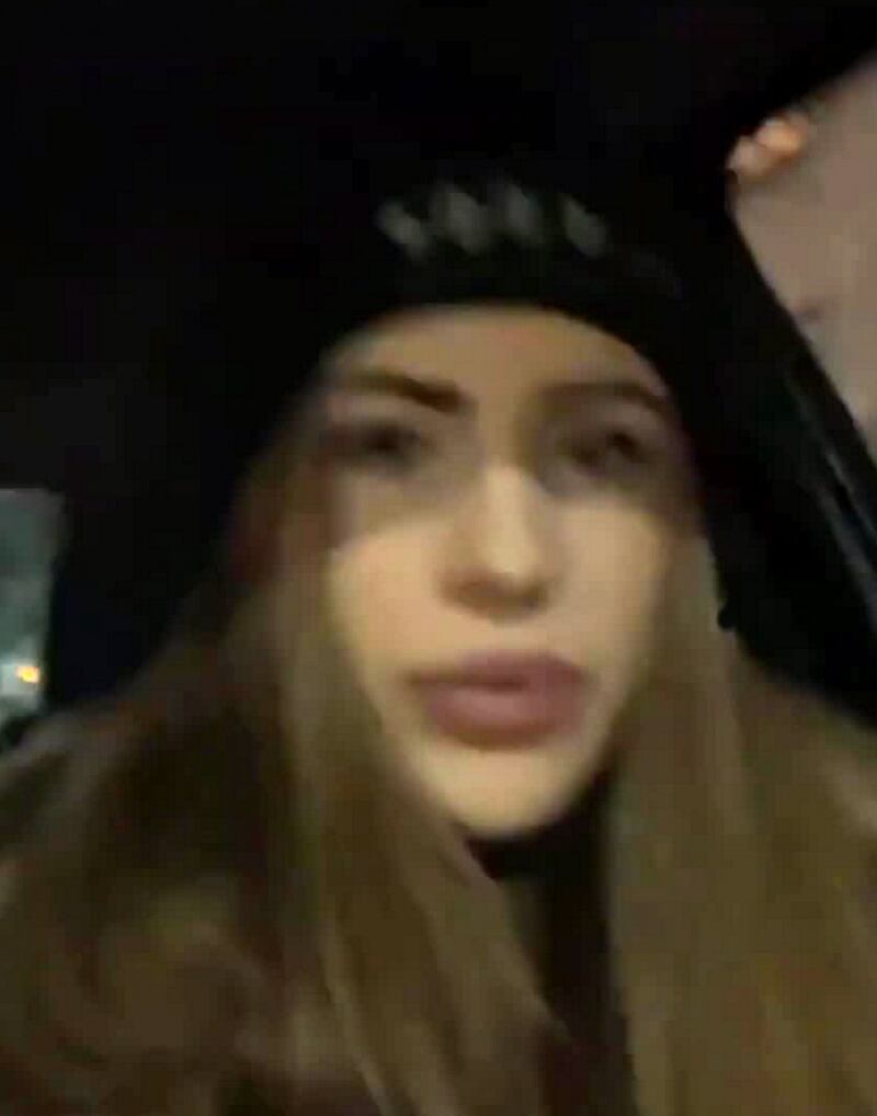 L'influencer con l'auto in piazza Duomo 8