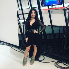 Alessia Macari scollata cita Beyoncé 2