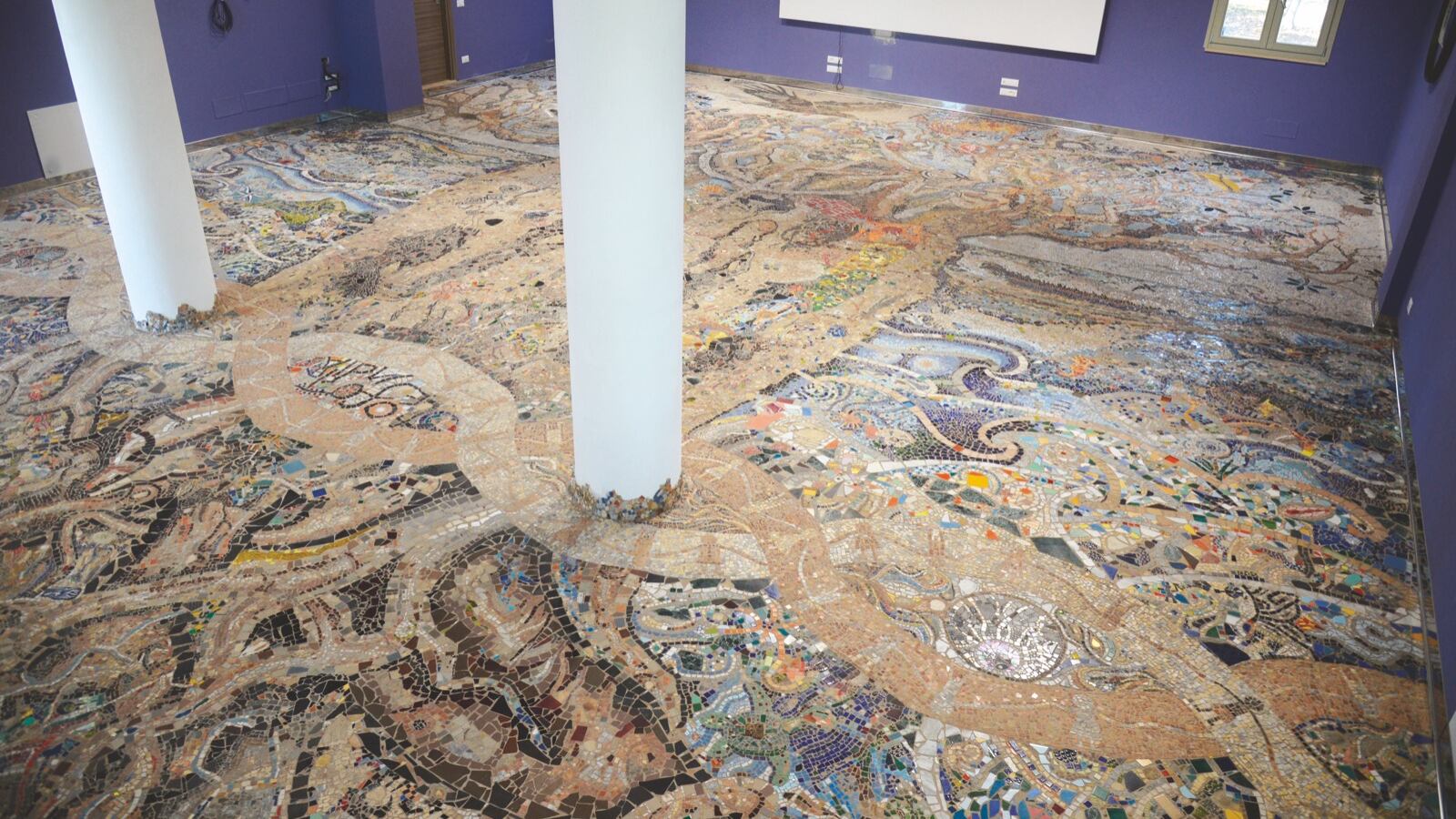 "Mosaichaos", una mostra sull’arte che cura