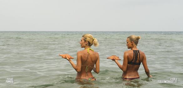 Isola dei Famosi 2016, i momenti più sexy 7