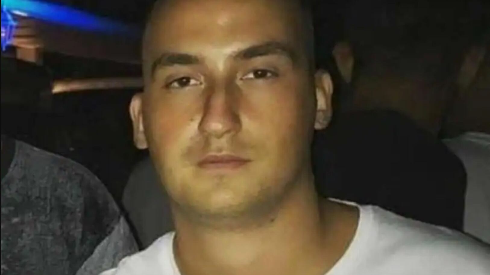 Claudio ucciso per un cocktail negato: arrestati due giovani di 18 e 20 anni