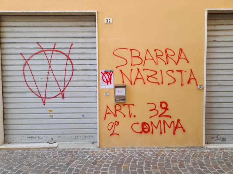 Scritte sede Cisl Budrio 2
