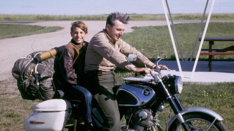 Così Pirsig rese la moto una metafora della vita a colpi di tecnica e zen