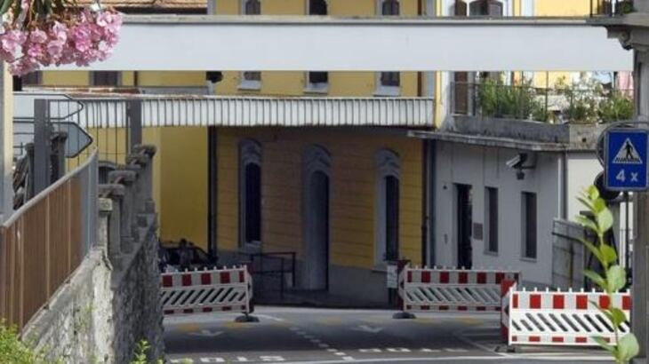 Al confine con l'assegno (scaduto) da 100 milioni