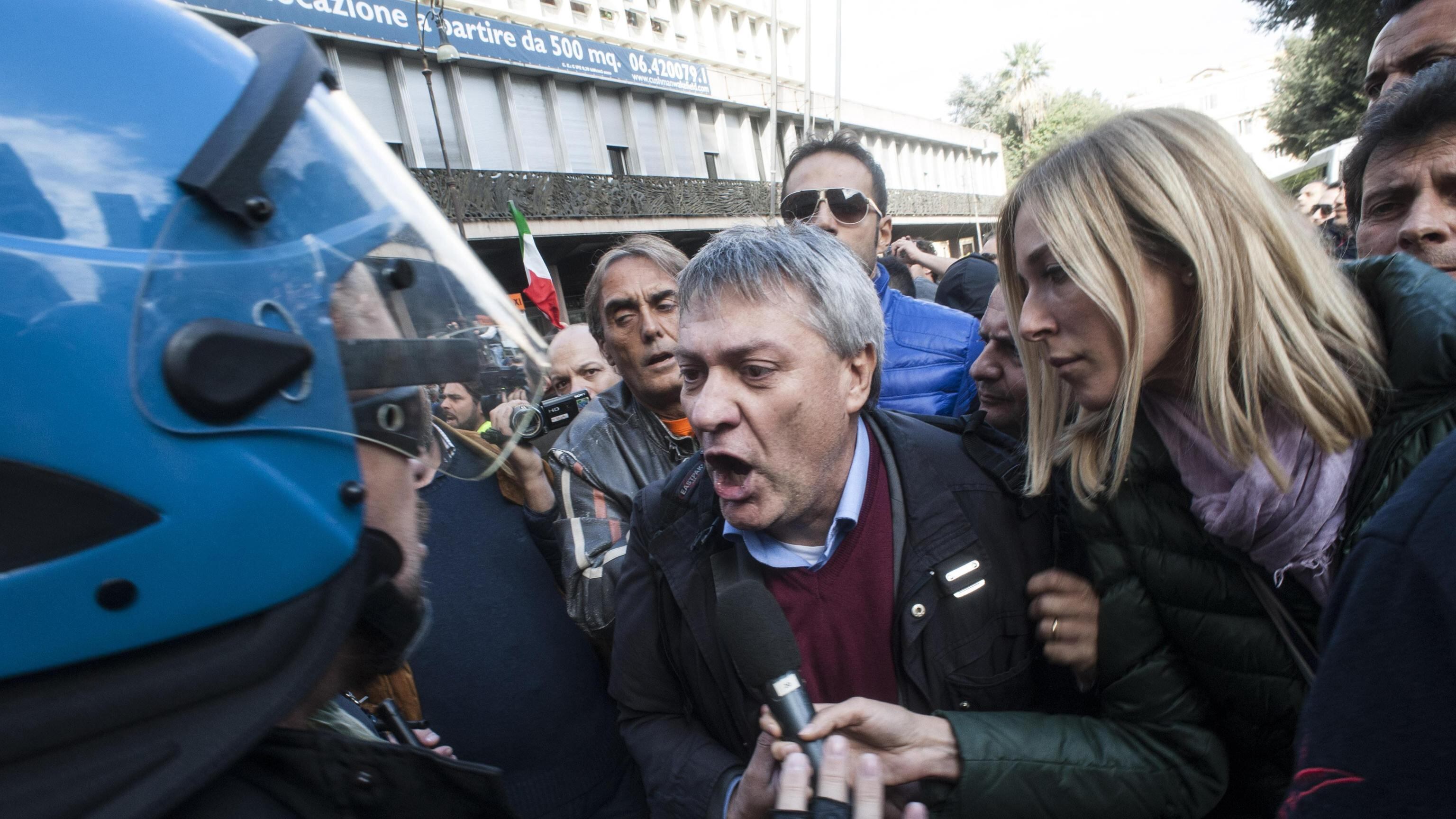 Landini: "Renzi non rappresenta gli interessi dei lavoratori"