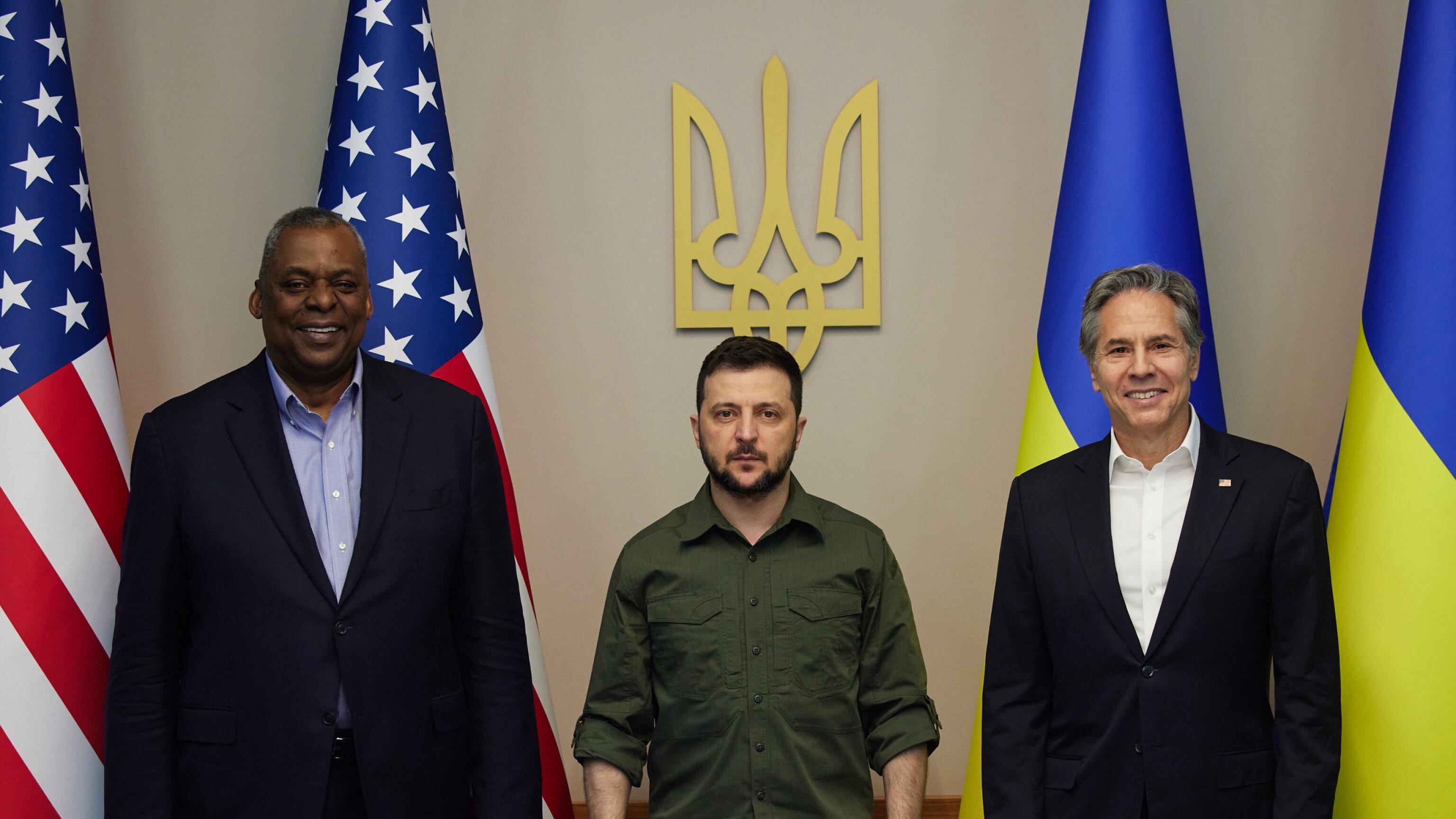 L'obiettivo Usa: "Russia indebolita per evitare guerre". Altre armi, più soldi per far vincere Kiev