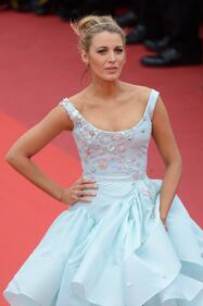 Blake Lively, pancione su red carpet 32