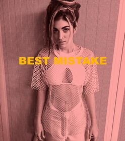 Roshelle sexy sulla copertina dell'inedito 10