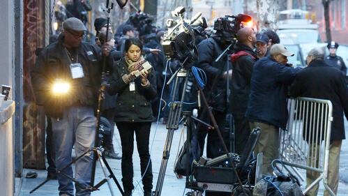 Polizia davanti all'appartamento di Philip Seymour Hoffman 8