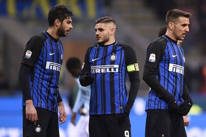 Wanda Nara e Mauro Icardi hot sui social: lui è nudo 10