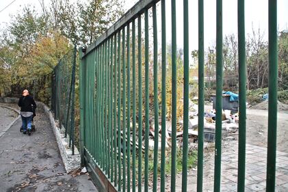 Che fine fanno i rifiuti che portiamo in discarica? Nei campi rom 8