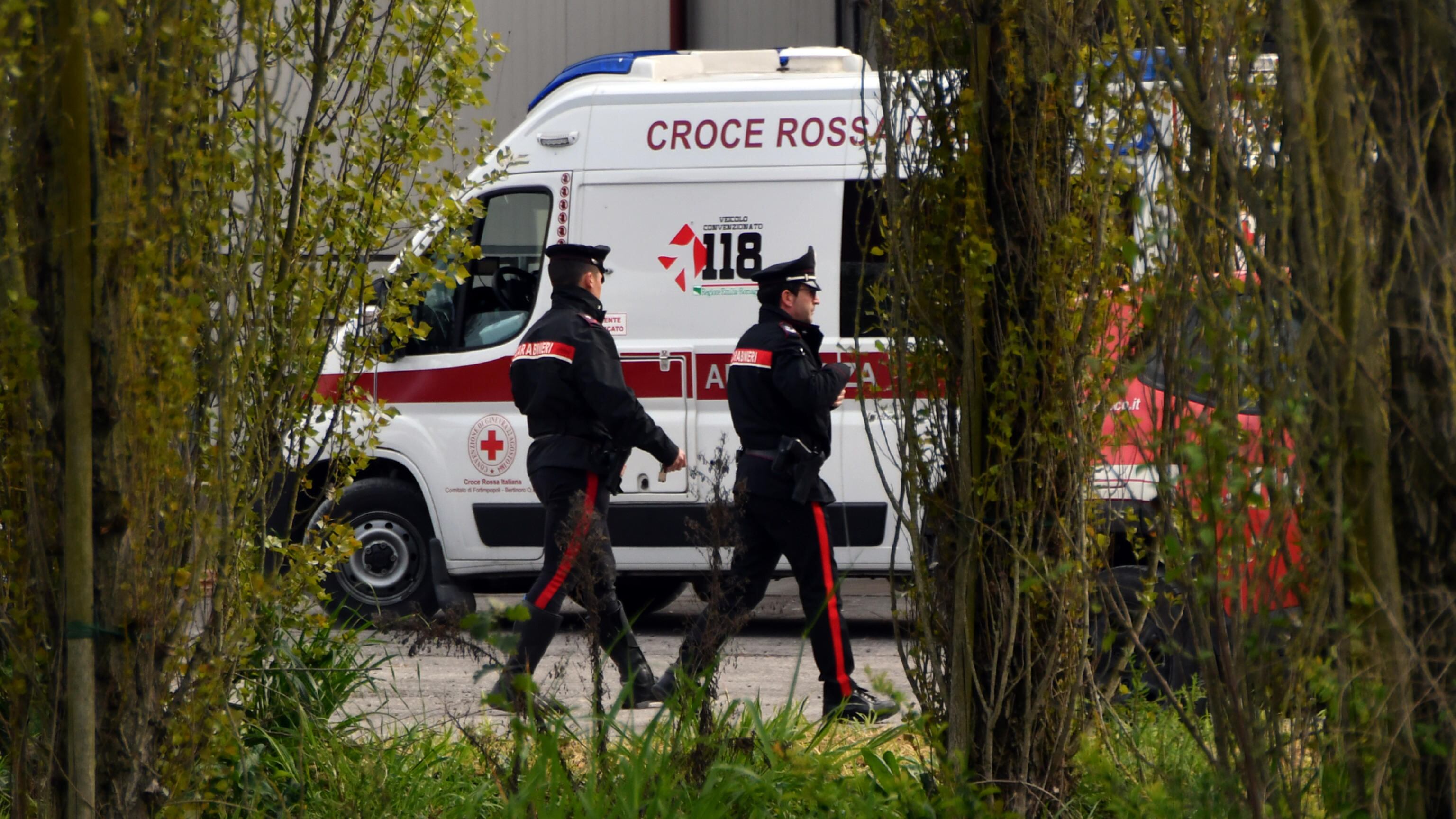 I fratellini schiacciati dal silos "Facevano una prova di guida"