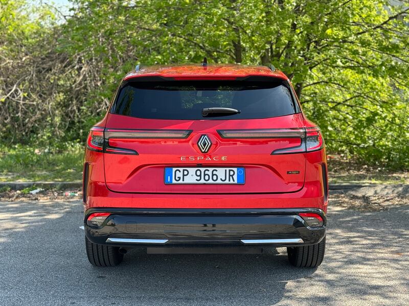 Renault Espace E-Tech 2024: guarda la gallery del nuovo suv ibrido super spazioso 8