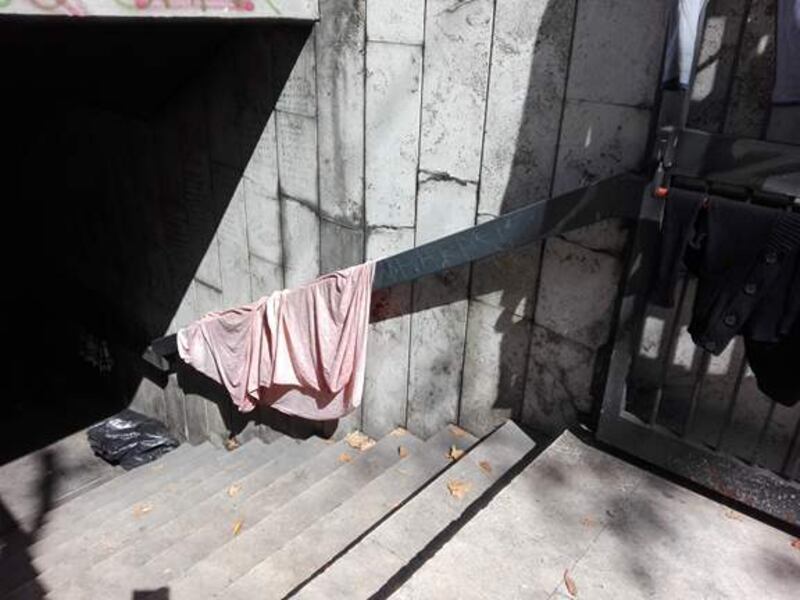 Roma, il degrado del quartiere Porta Pia 4