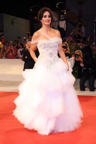 Penelope Cruz incanta il red carpet 5