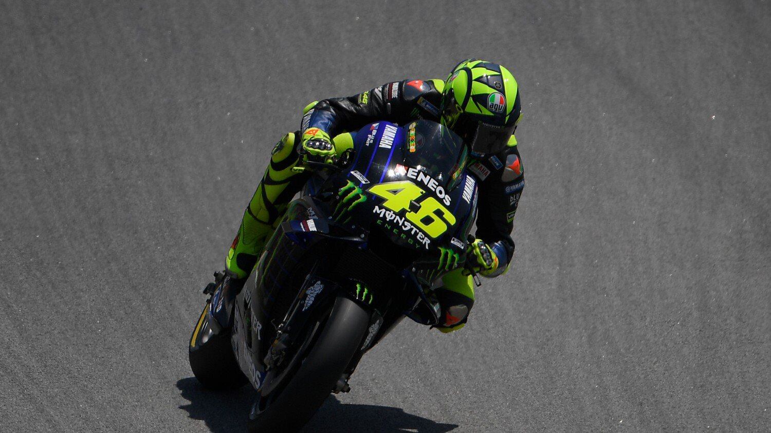 MotoGp, Rossi accusa Lorenzo: "Mi ha falciato, mi sono fatto anche male"