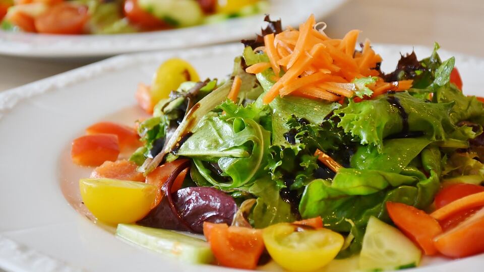 La dieta contro il caldo: come combattere l'afa