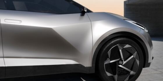 Toyota C-Hr prologue: le immagini  10
