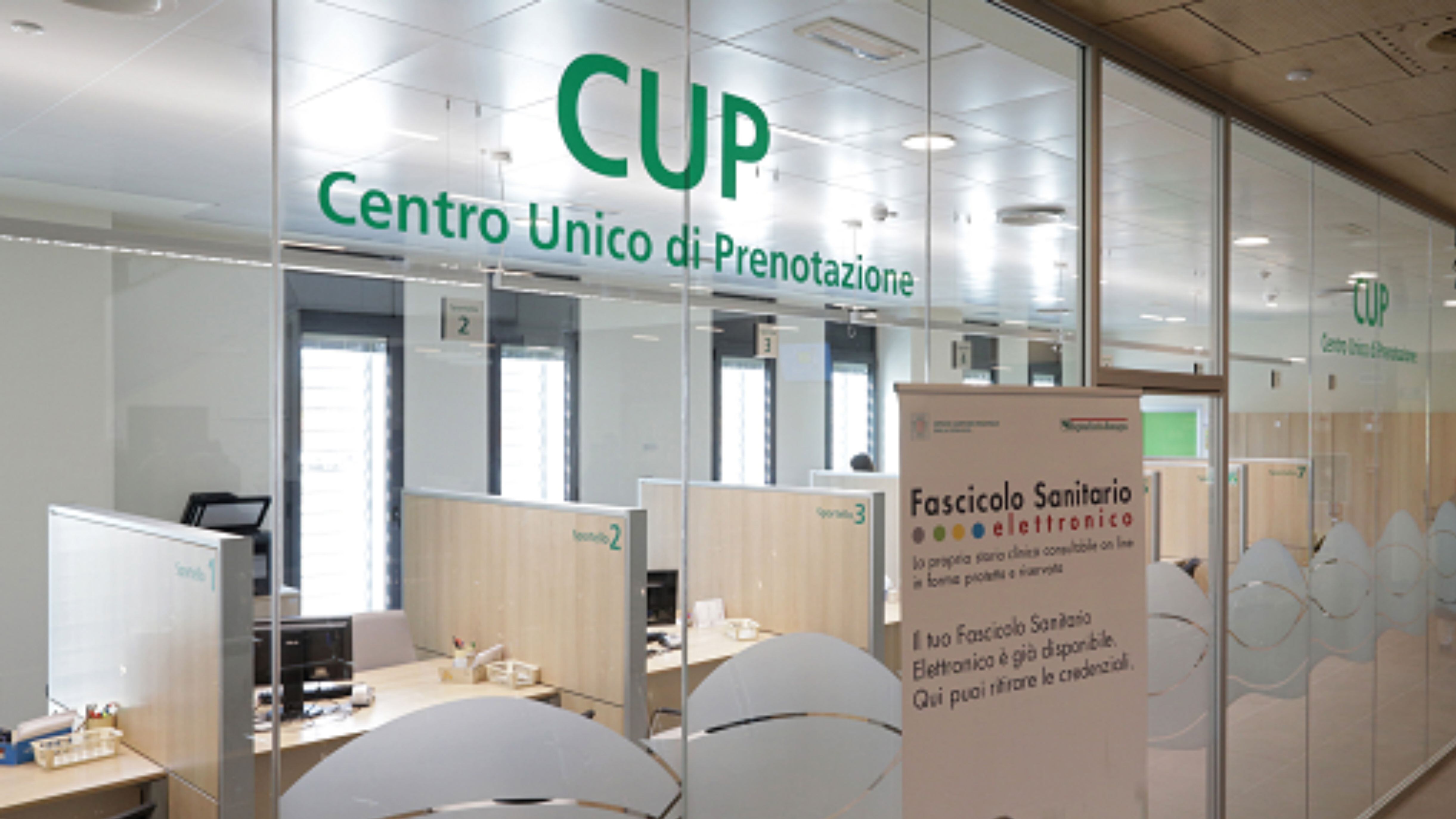 Pensioni basse, ospedali lontani: un anziano su quattro rinuncia alle cure