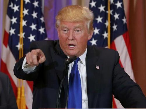 Usa, nuove indagini su Trump: "Percepisce introiti illegali"
