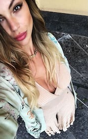 Sarah Nile seducente su Instagram 1