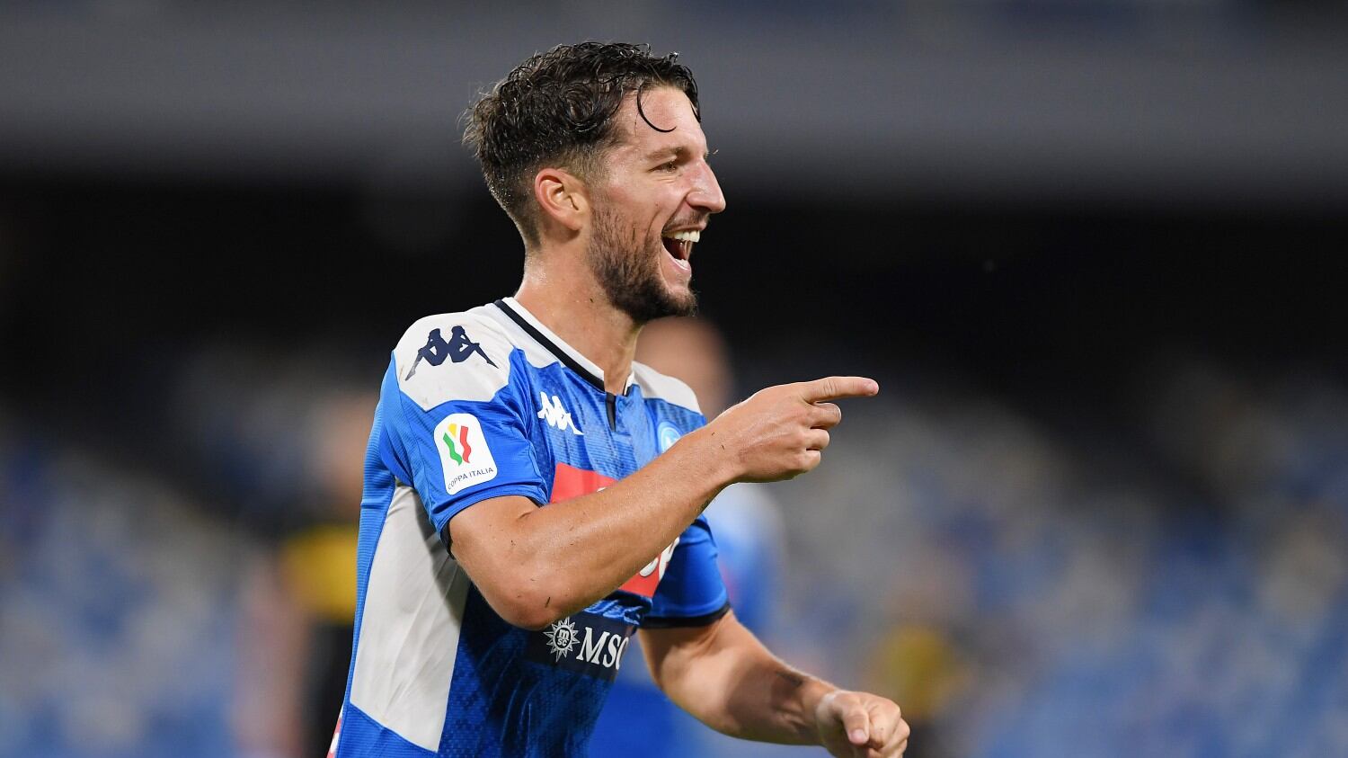 Mertens risponde ad Eriksen: Napoli-Inter finisce 1-1. Azzurri in finale di Coppa Italia