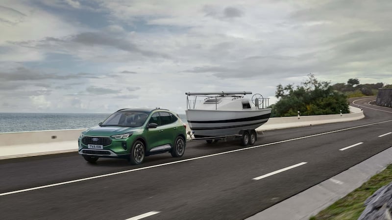 Nuova Ford Kuga restyling, guarda tutte e foto 8